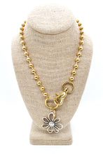 Load image into Gallery viewer, Open Daisy Outline Pendant Convertible Gold Chain Necklace