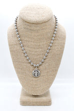 Load image into Gallery viewer, Bee Pendant Convertible Silver Chain Necklace