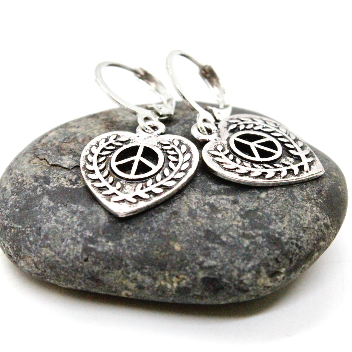 Cutout Peace Heart Small Earrings - E9-021