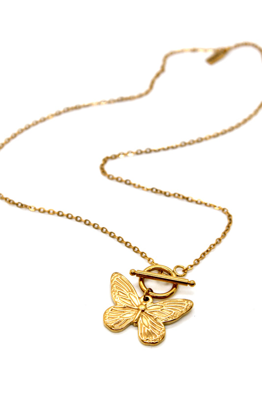 Beautiful Gold Butterfly Toggle Necklace - N2-2742
