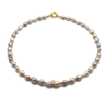 Load image into Gallery viewer, Luxury Mauve Freshwater Pearls with 24K Gold Plate Beads Short Necklace -French Flair Collection- N2-2294
