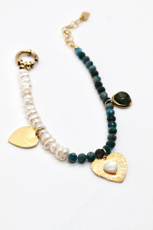 Freshwater Pearls and Heart Bracelet -French Flair Collection- B1-2083