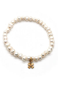 Frehswater Pearl Bracelet with Mini Gold Lucky Shamrock Charm -French Medals Collection- B6-010