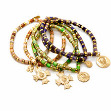 Load image into Gallery viewer, Simple Stone Stretch Bracelet with French Religious Medal -Shamrock- FMB01
