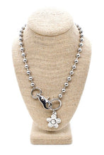 Load image into Gallery viewer, Simple Daisy Pendant Convertible Silver Chain Necklace
