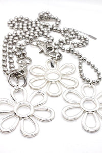Summer Daisy Pendant Convertible Silver Chain Necklace