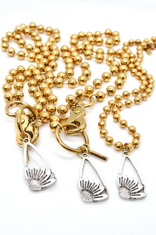 Daisy Cutout Pendant Convertible Gold Chain Necklace