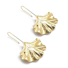Load image into Gallery viewer, Large Gold Gingko Leaf Dangle Earrings - E4-299
