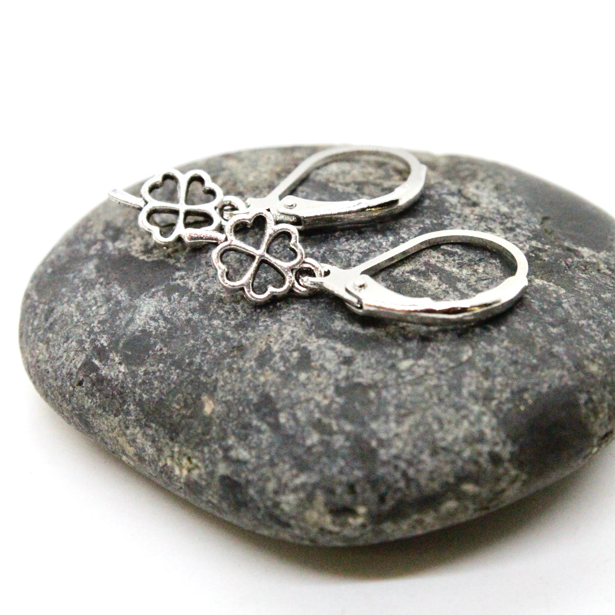 Mini Shamrock Small Earrings - E9-028