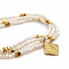 Load image into Gallery viewer, Mini Freshwater Pearl Cluster Stretch French Religious Medal Bracelet - FMB07
