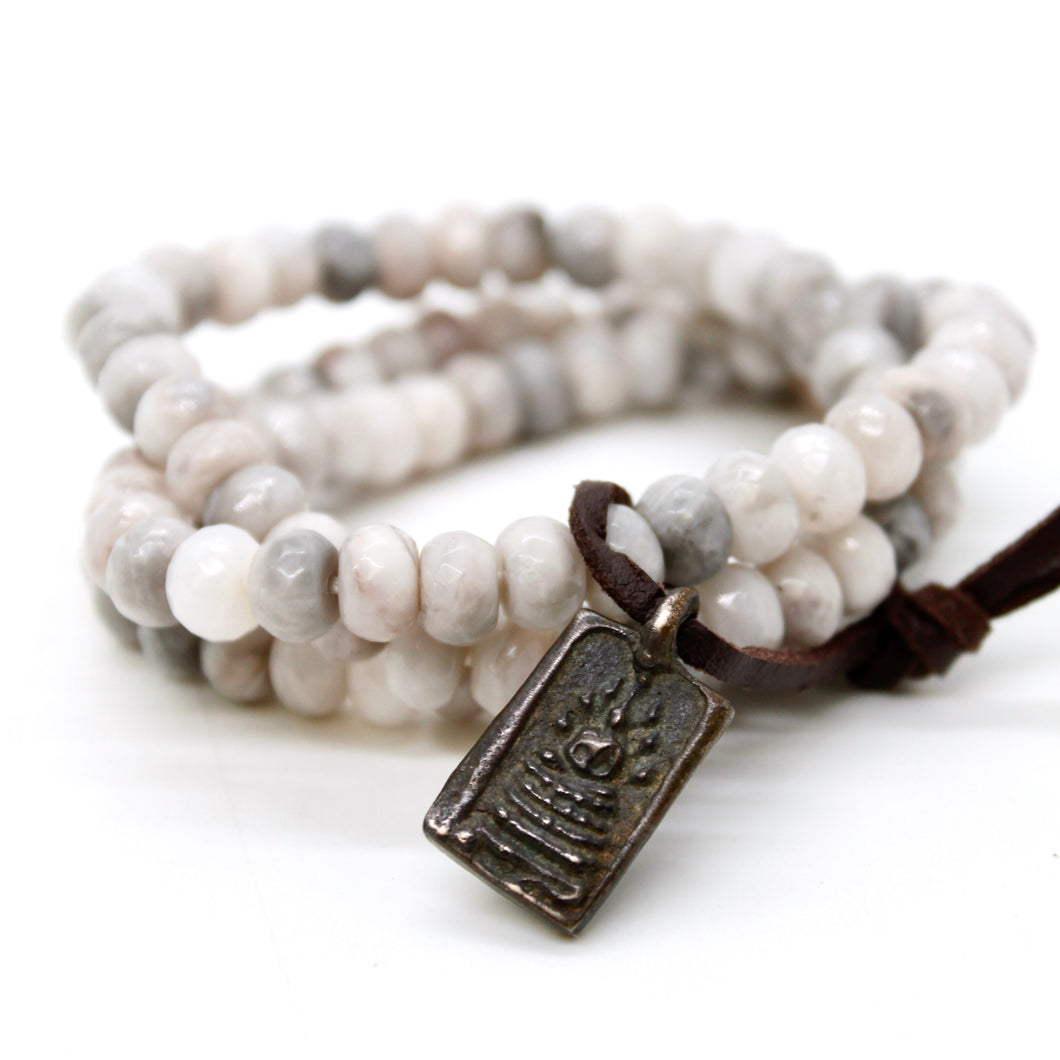Faceted White Lace Jasper Buddha Charm Bracelet -Buddha Collection-