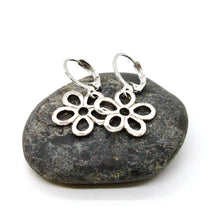 Load image into Gallery viewer, Silver Flower Daisy Small Earrings
