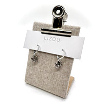 Load image into Gallery viewer, Heart Small Earrings - E9-068
