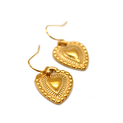 Detailed Gold Heart Earrings - E9-112