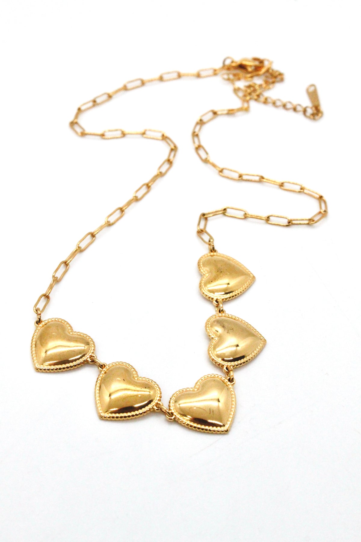 Five Heart Short Necklace