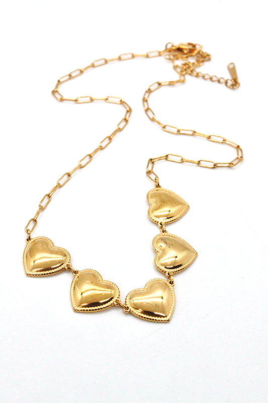 Five Heart Short Necklace