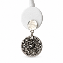 Load image into Gallery viewer, Mini Heart Disc Stud Earrings - E3-112
