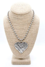 Load image into Gallery viewer, Double Heart Pendant Convertible Silver Chain Necklace
