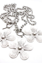 Load image into Gallery viewer, Large Flower Pendant Convertible Silver Chain Necklace
