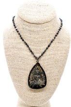 Load image into Gallery viewer, Buddha Necklace 81
