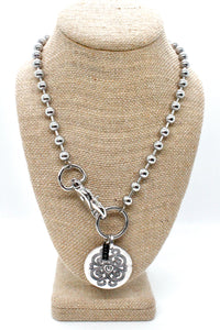 Heart Design Disc Single Silver Chain Claw Clasp