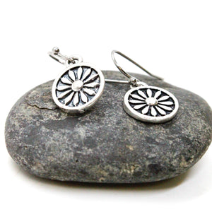 Dark Daisy Small Earrings