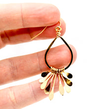 Load image into Gallery viewer, Gold Drop Fan Earrings - E1-001
