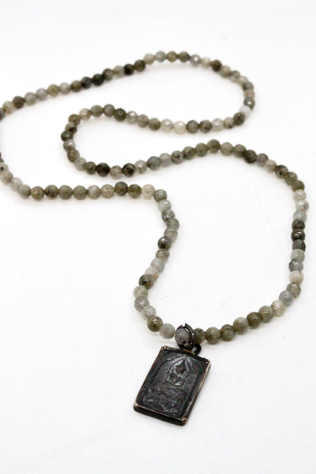 Short Stretch Buddha Necklace -Buddha Collection-