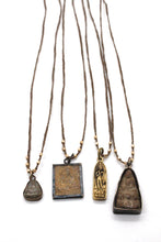 Load image into Gallery viewer, Gold Beaded Buddha Short Necklace -The Buddha Collection-
