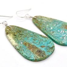 Load image into Gallery viewer, Navajo American Indian Simple Turquoise Stone Earrings
