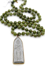 Load image into Gallery viewer, Buddha Necklace 48 - Green Agate
