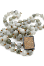 Load image into Gallery viewer, Buddha Necklace 52 - Labradorite

