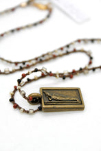 Load image into Gallery viewer, Buddha Necklace 72 - Crochet Style
