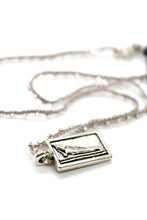 Load image into Gallery viewer, Buddha Necklace 74 - Crochet Style
