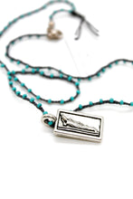 Load image into Gallery viewer, Buddha Necklace 75 - Crochet Style
