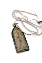 Load image into Gallery viewer, Buddha Necklace 80 - Crochet Style
