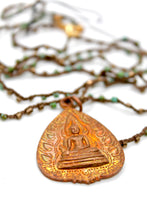 Load image into Gallery viewer, Buddha Necklace 85 - Crochet Style
