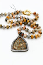 Load image into Gallery viewer, Buddha Necklace 98 - Crazy Agate
