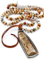 Load image into Gallery viewer, Buddha Necklace 99 - Crazy Agate
