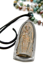 Load image into Gallery viewer, Buddha Necklace 100 - Indian Agate
