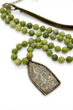 Load image into Gallery viewer, Buddha Necklace 106 - Green Agate
