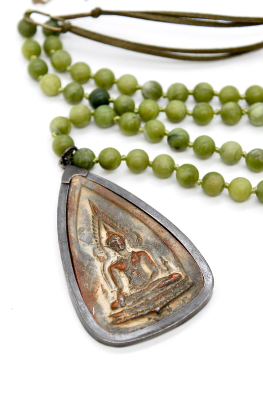 Buddha Necklace 109 - Green Agate