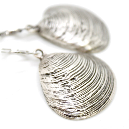 Luxury Seashell Charm Earrings - E9-25378