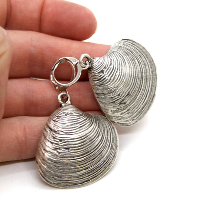 Luxury Seashell Charm Earrings - E9-25378