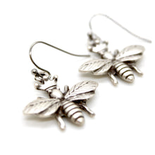 Load image into Gallery viewer, Queen Bee Charm Earrings - E9-27618
