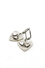 Load image into Gallery viewer, Hammered Hearts Charm Convertible Silver Chain Necklace
