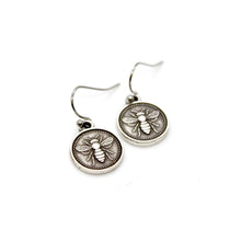 Load image into Gallery viewer, Mini Bee Charm Earrings - E9-37207
