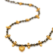 Load image into Gallery viewer, Pyrite Mini Heart Short Necklace - N2-2762B
