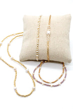 Load image into Gallery viewer, Short Freshwater Pearl and Gold Seed Bead Necklace -Seeds Collection- N8-020
