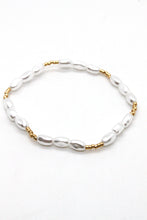 Load image into Gallery viewer, Pearl Gold Heart Mix Stretch Bracelet -Seeds Collection- B8-010

